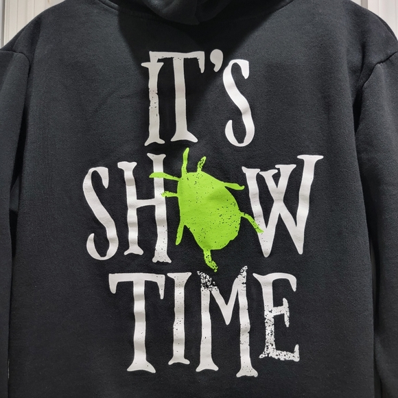 Beetlejuice the Musical Bundle "It's Showtime" Zippered Hoodie, Socks, and Tote - Picture 11 of 17